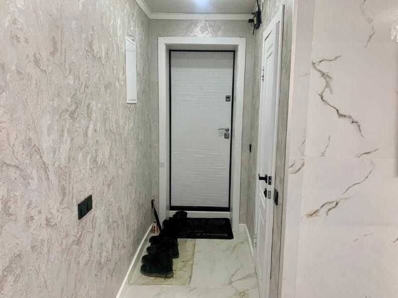 Продам 3х комнатную в центре