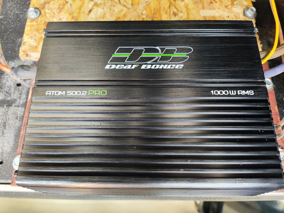 Продам Усилитель Deaf bonce Atom pro 500.2