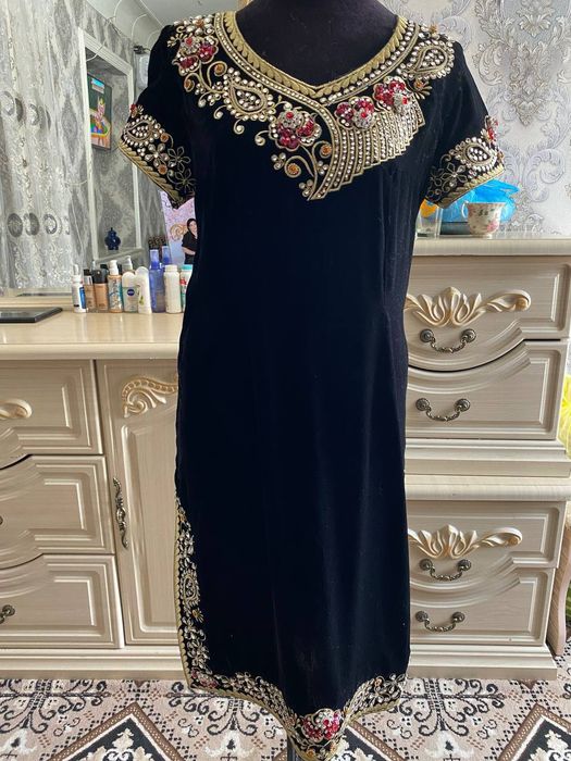 Платье размер S новый