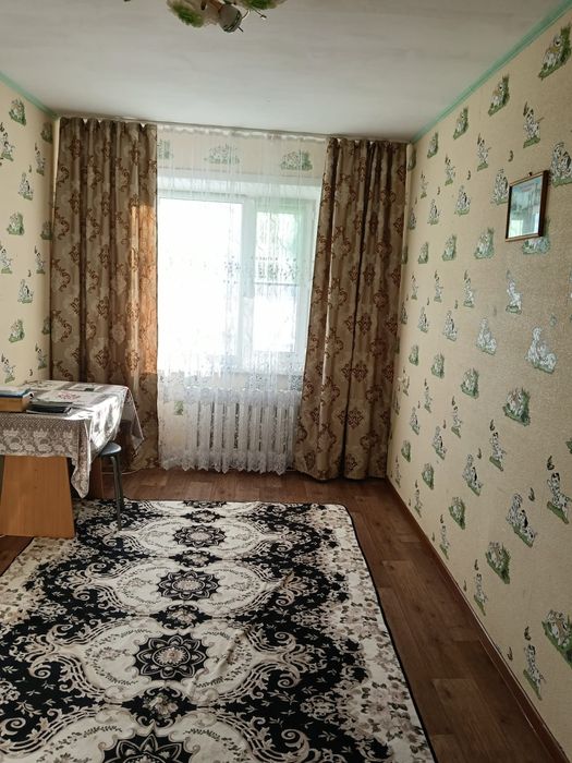 Продам квартиру 3 комнатную