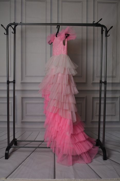 Прокат платьев в Костснае