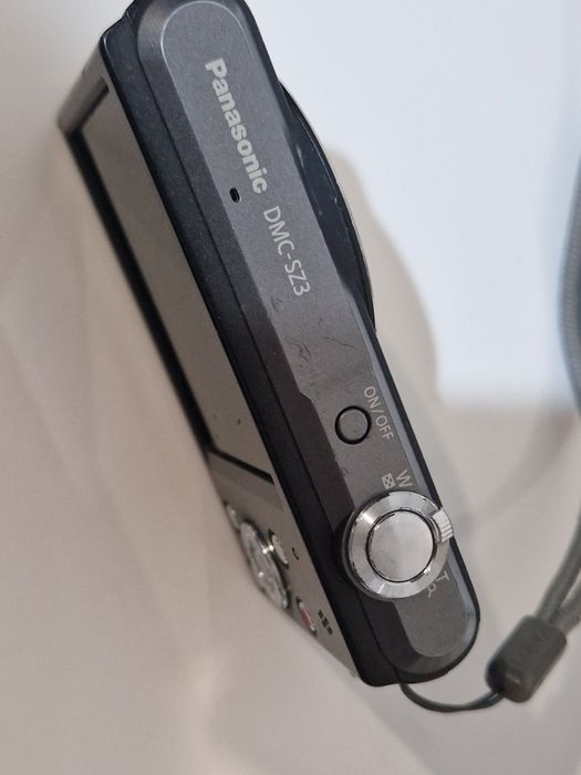 Camera foto/ video Panasonic cu cablu de date