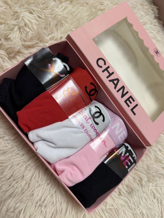 Set de 5 chiloti tanga Chanel de dama M L XL