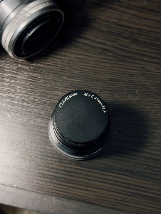Обьектив TTARTISAN 35mm 1.4F Sony E
