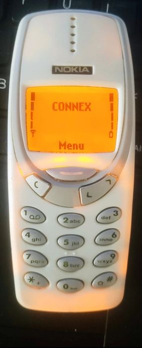Nokia 3310  cu leduri schimbate galbene l ( decodat, baterie NOU NOUȚĂ)
