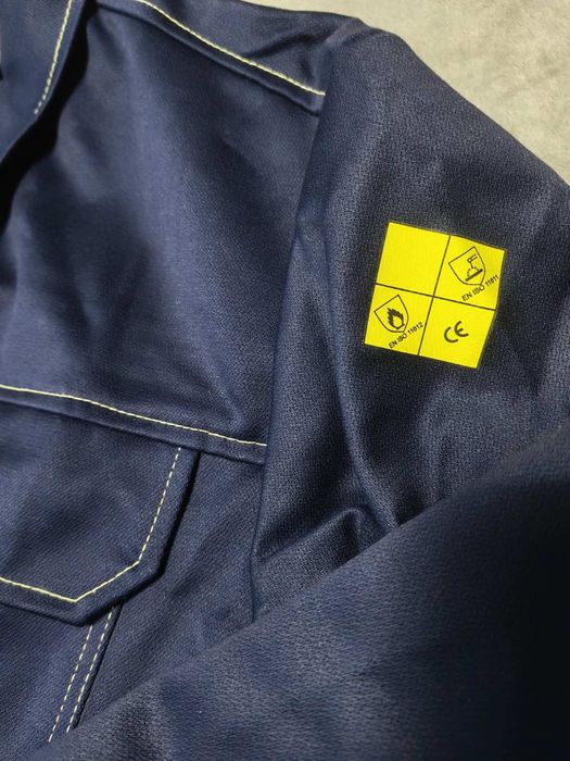 Работни дрехи...