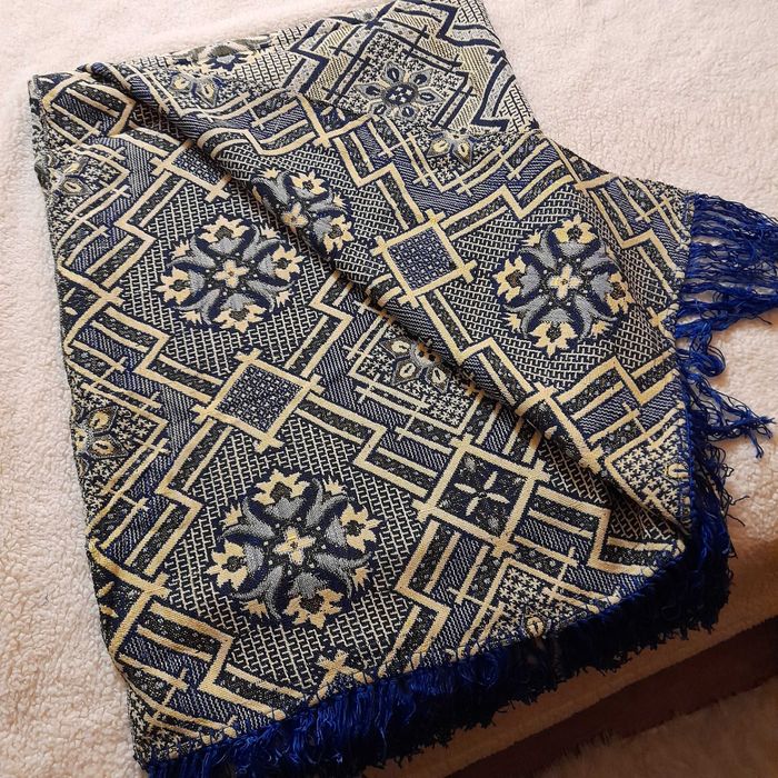 Продавам покривки за легло