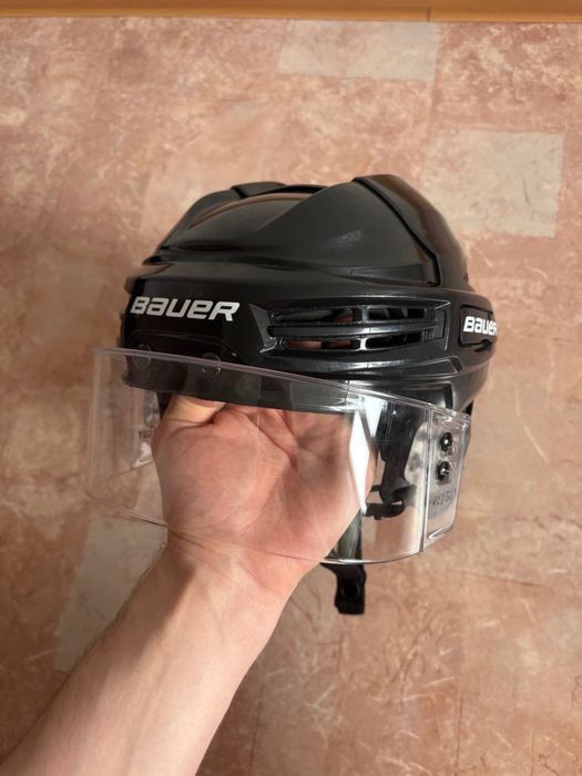 Форма хоккейная