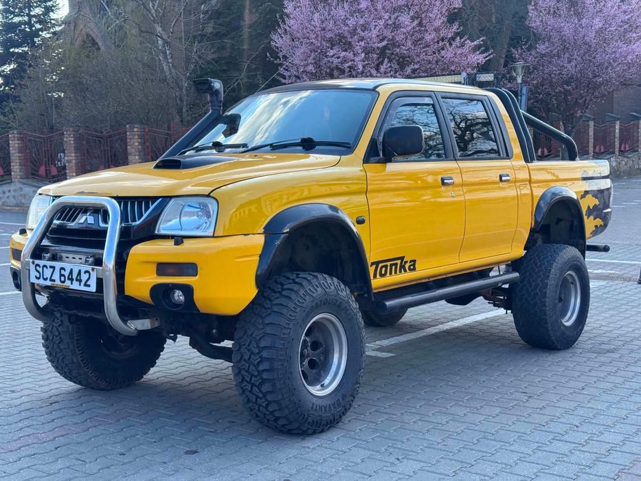 Vand Mitsubishi L200 MONSTER TRUCK An 2003  Full Kit de înălțare pentru off road