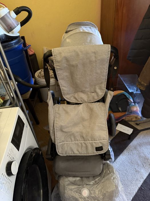 Количка+седалка за кола