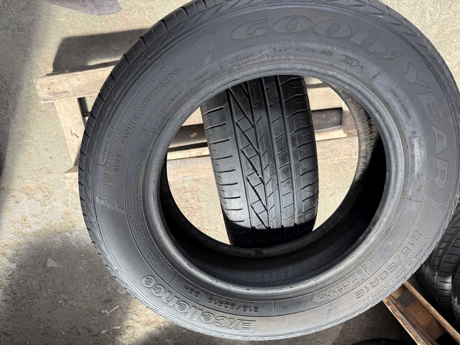 2x Anvelope Vara 215/60 R16 - GoodYear Excellence