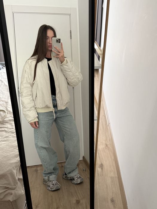 Бомбер Zara oversize