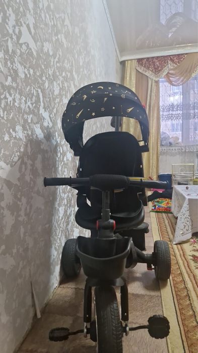 Коляска прогулочная