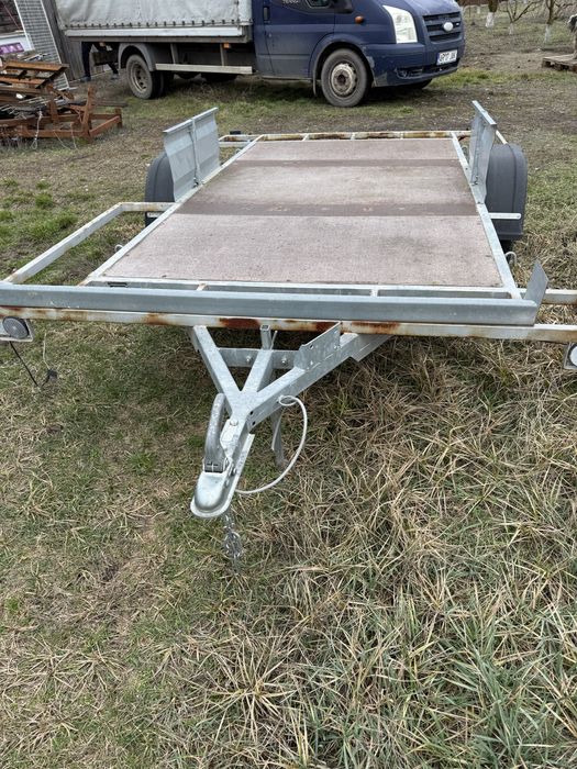 Trailer 750 kg cu acte în regulă – Ideal pentru transport – 600€