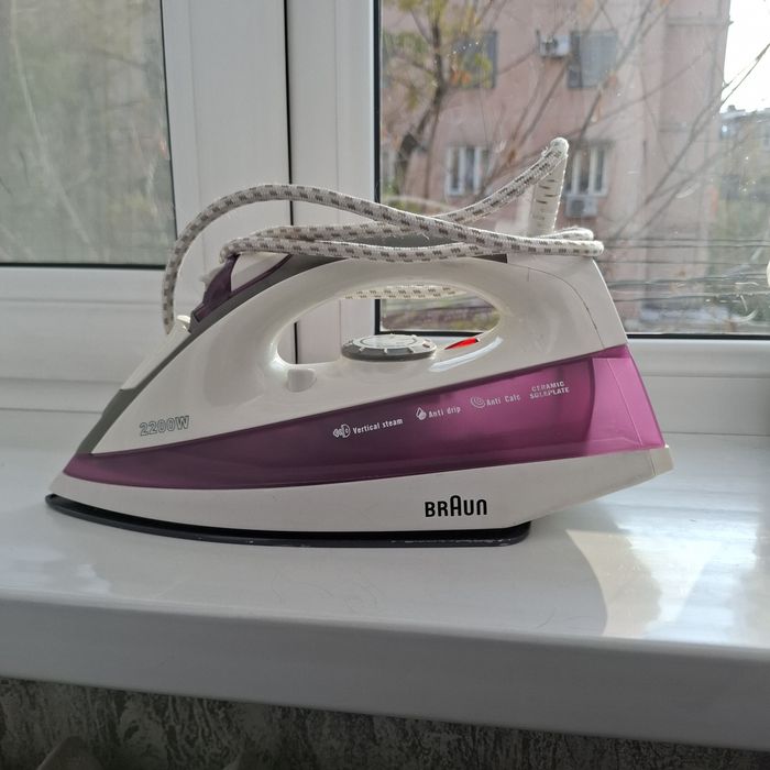 Утюг Braun,  новый в упаковке.