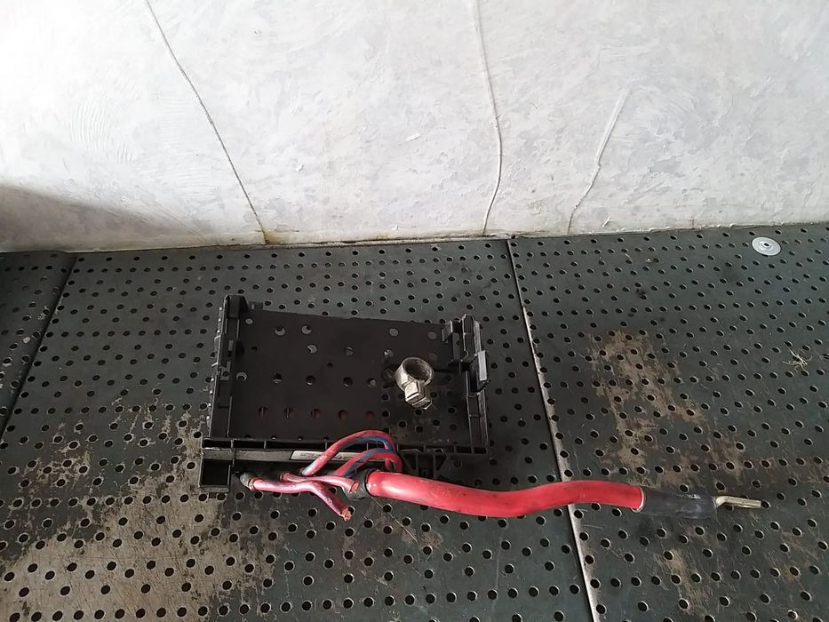 Panou sigurante borna baterie plus 1.7 cdti opel astra j 13302307 365927271