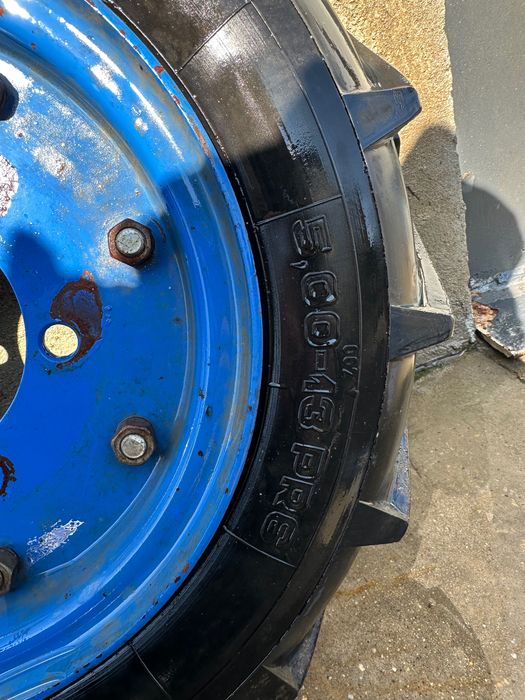 Гуми за мотоблок и плуг