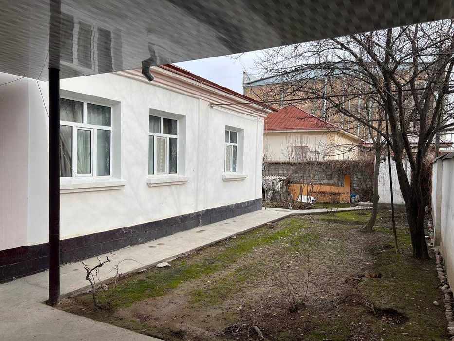 продается дом в центре