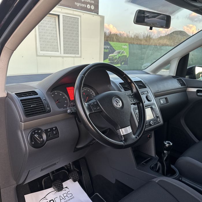 Volkswagen Touran 2010 Freestyle 189.000KM Euro 5 | RATE / TRANSPORT / NUMERE