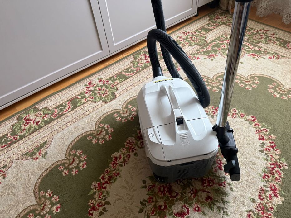 Пылесос с аквафильтром