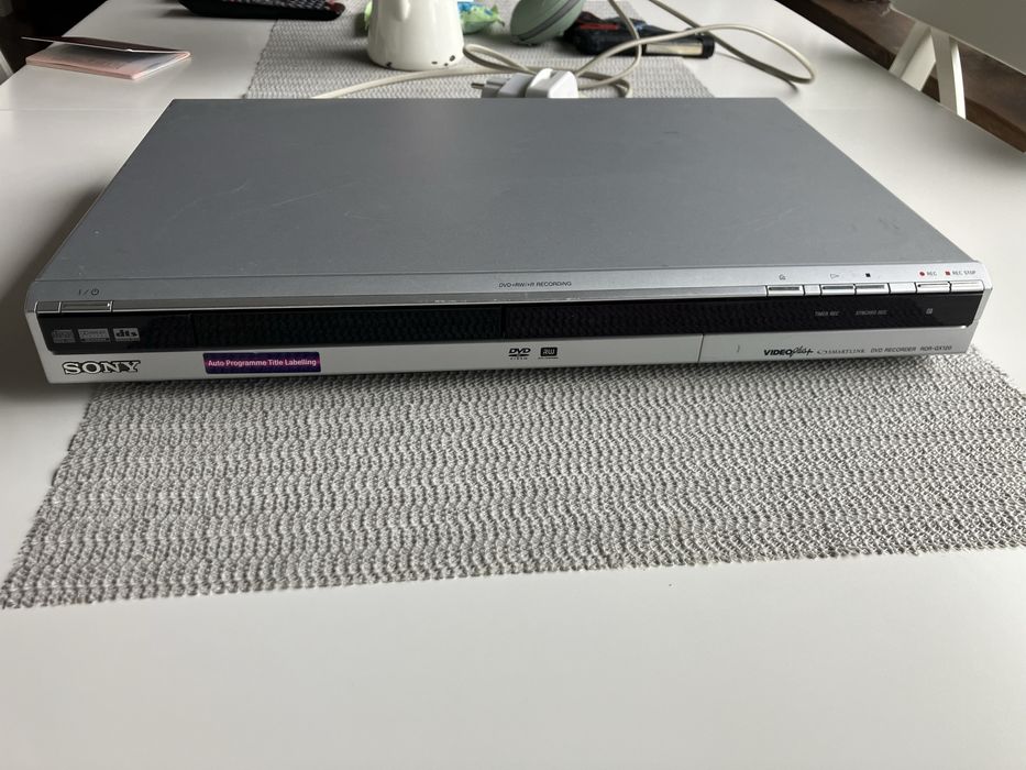 Sony RDR-GX120 CD/ DVD плеър