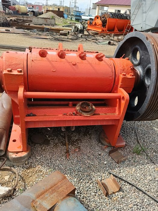 Продаются дробилки СМД 106 и Китай