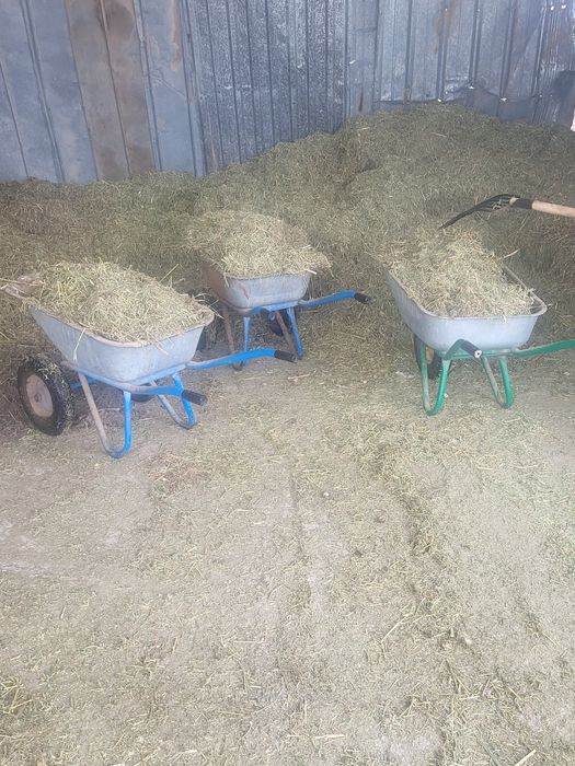 Продам дробилку для сена