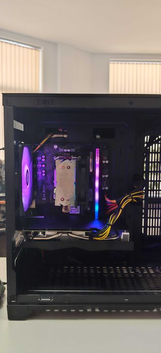 Продавам Добро Геймърско PC Ryzen 5 5500/32Gb/256GB SSD + 2TB HDD/RTX 2060 Super/Гаранция