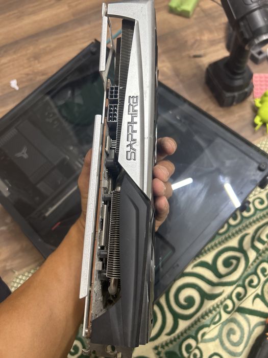 Видеокарта RX 5700XT