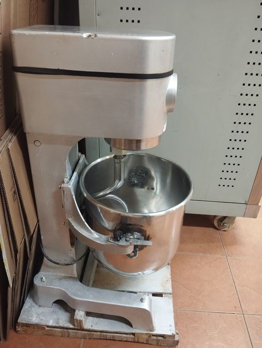 Печка ии миксер сатылады