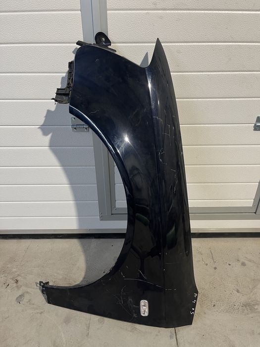 Aripă / Aripi stânga - dreapta Audi A4 B7