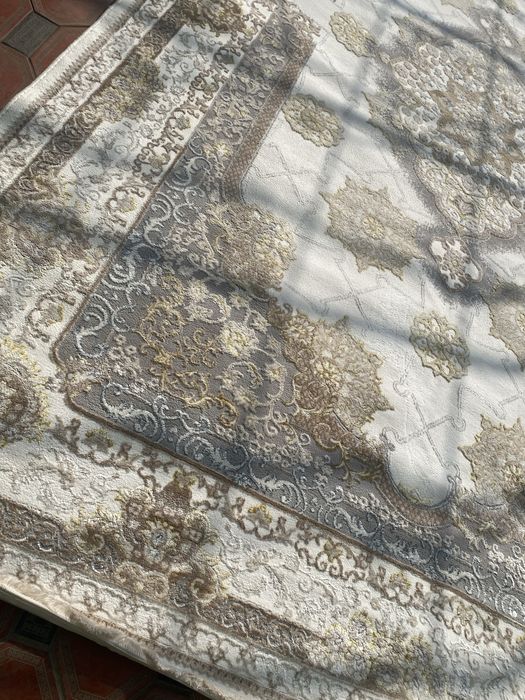 Гилам сотилади 5х3 размерли