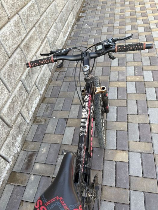 Продам 2 велика почти новые