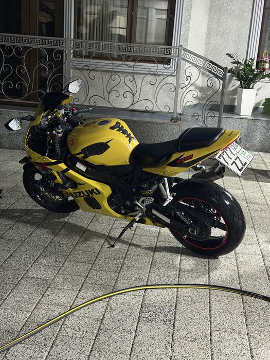 Suzuki gsx-r 600 sport 2004