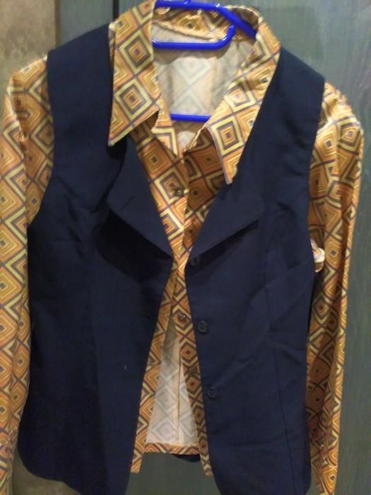 елегантен дамски костюм