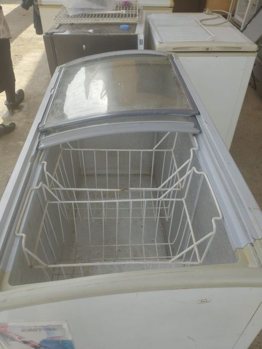 Холодильник и морозильник