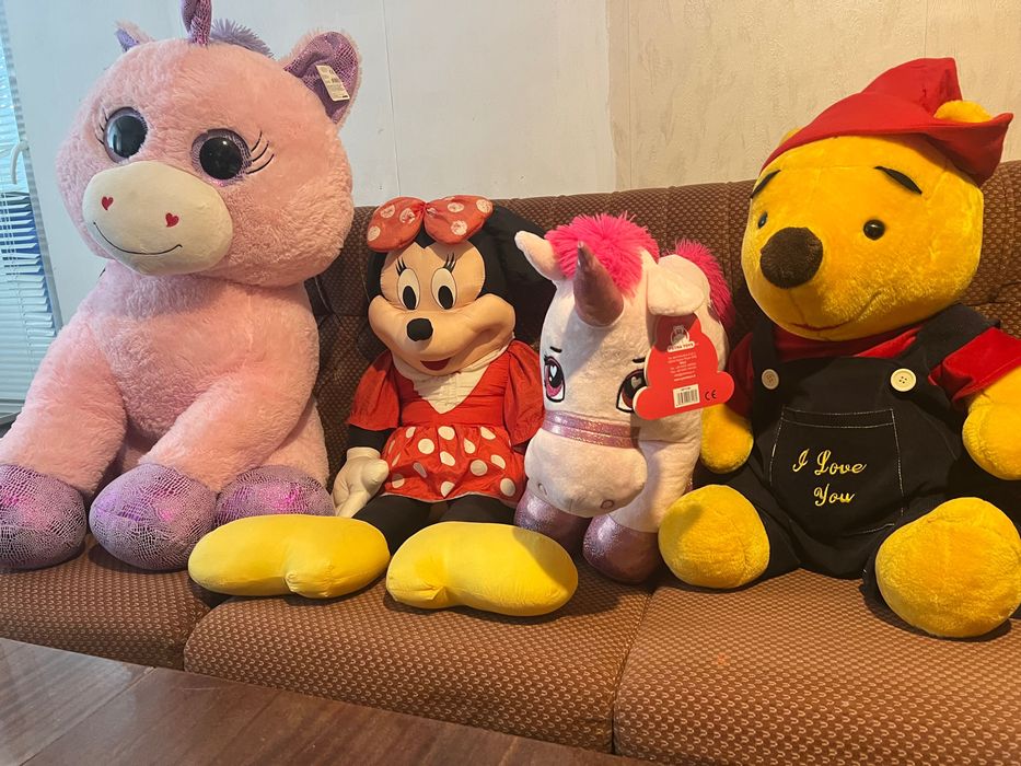 Плюшени играчки с етикет
