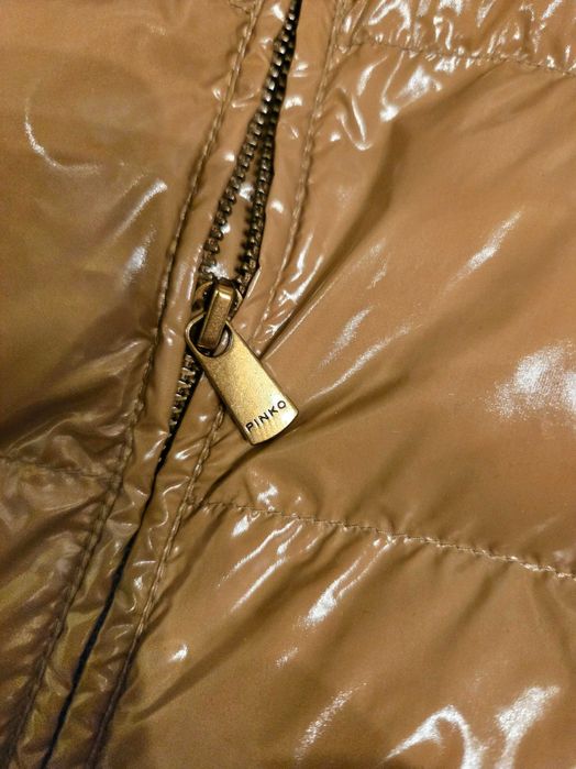 Ново   яке  PINKO  оригинално