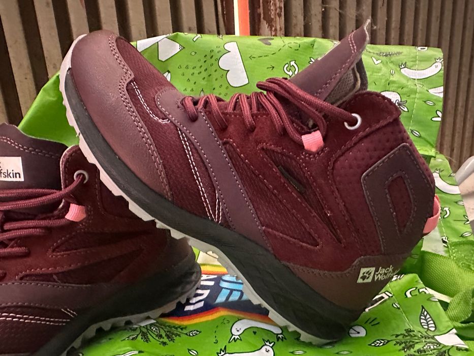 Туристически обувки “Jack Wolfskin” за преход