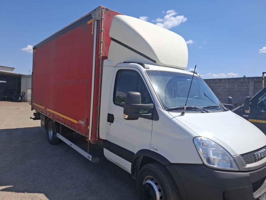 Autoutilitara iveco