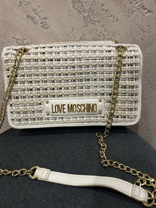 Дамска манта Moschino