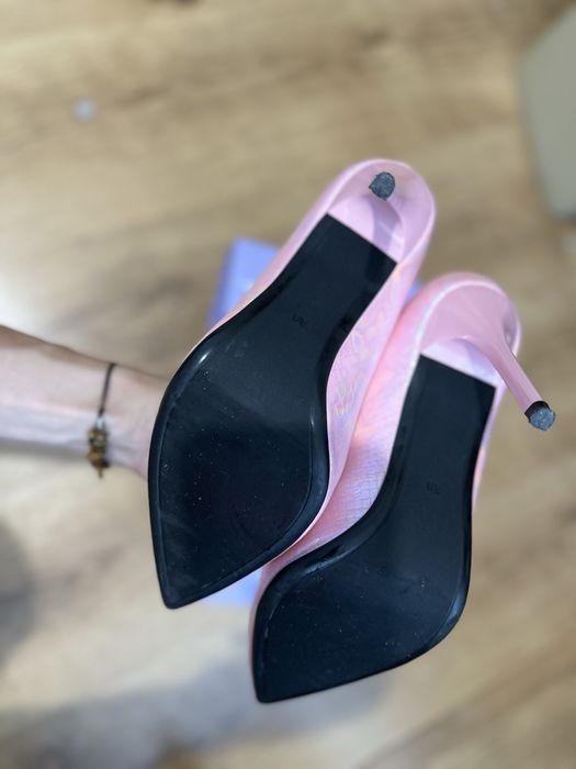 Дамски остри елегантни обувки с тънък ток в цвят розов хамелеон