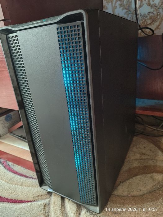 Игравой компютер сотилади