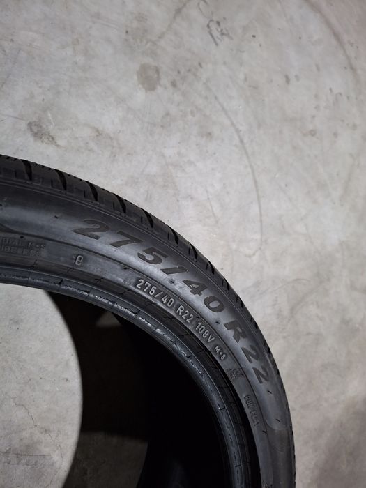 4 Anvelopele de iarnă 315 35 r22 si 275 40 r22 Pirelli