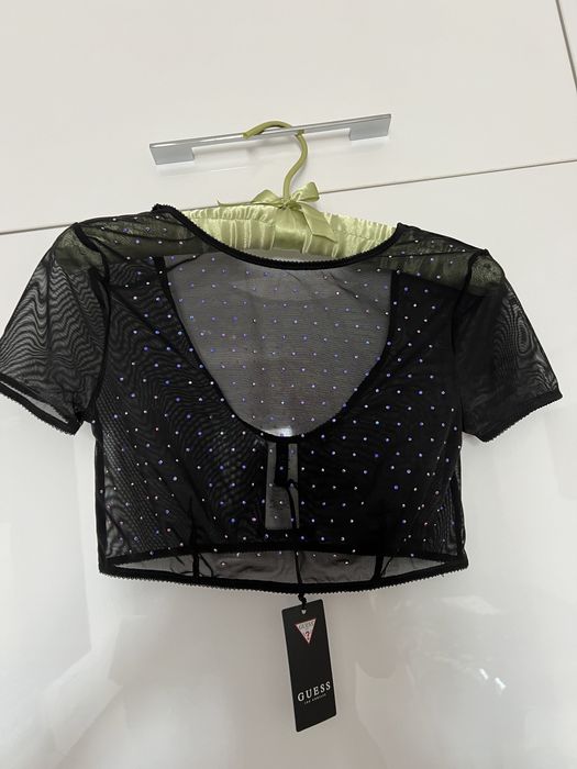 Vand bustiera, Guess  cu strasuri