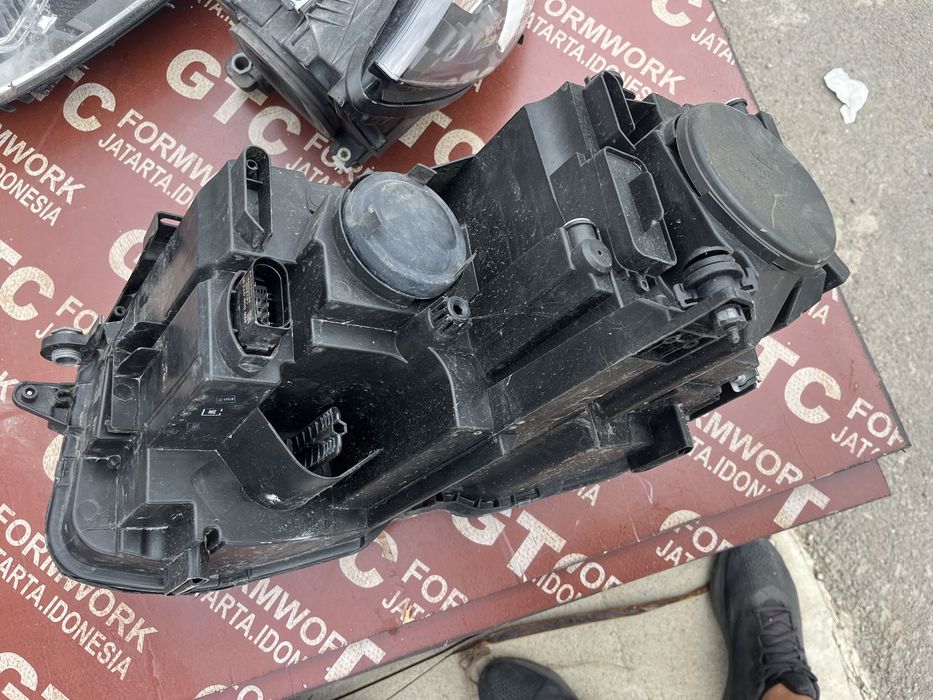 Фар VW Tiguan 2016-