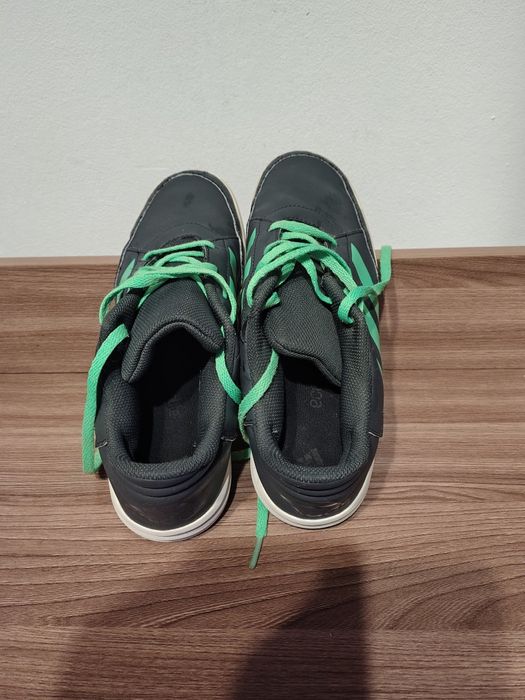 Adidașii originali, ADIDAS. Nr 37