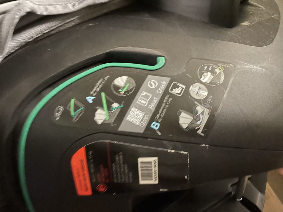 Детско столче за кола Britax Römer BABY-SAFE iSENSE