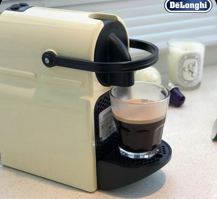 Капсульная кофемашина Nespresso inissia