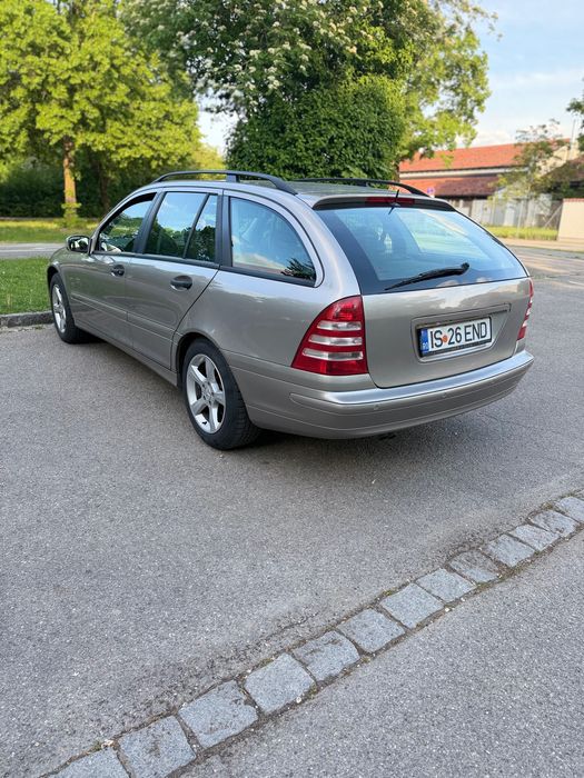 Mercedez-Benz W203 2006